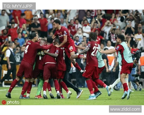 英超激情对决利物浦狂胜波尔图五球大捷引爆全场十大精彩进球回顾