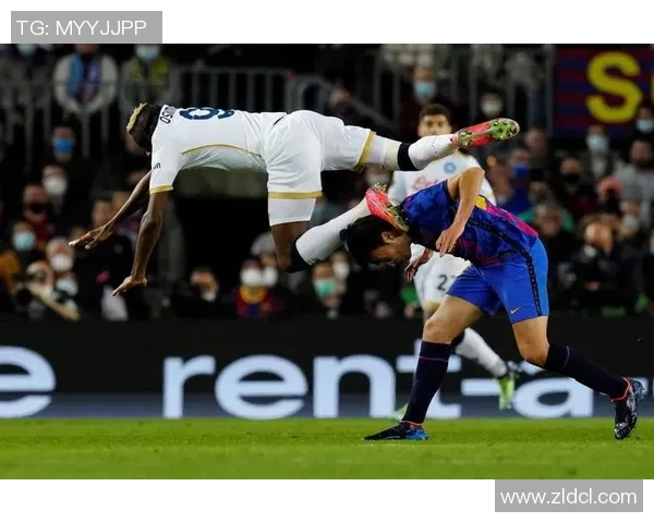 世界杯精彩对决那不勒斯大胜巴萨点球大战瞬间点燃全场热情