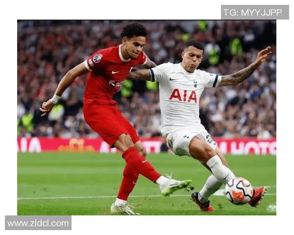 意甲激战利物浦险胜里昂红牌争议引发全场热议 意甲激战利物浦险胜里昂红牌争议引发全场热议