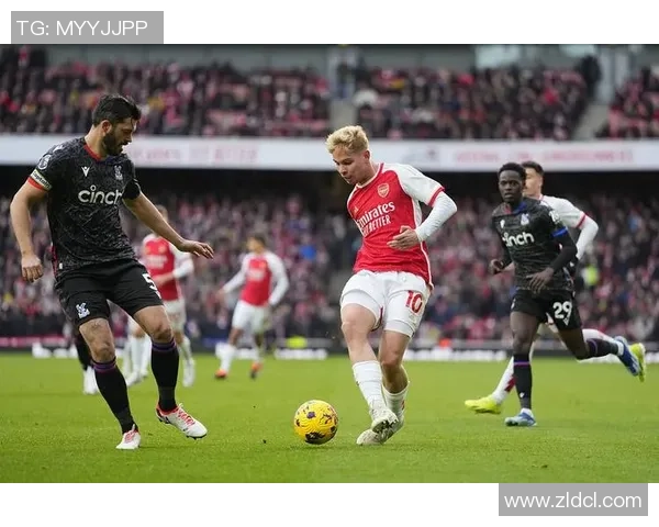 中超焦点战阿森纳与AC米兰激战成平局补时进球引发全场热烈反响