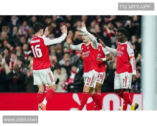 欧联杯阿森纳大胜马竞五球狂潮争议判罚引发全场热议