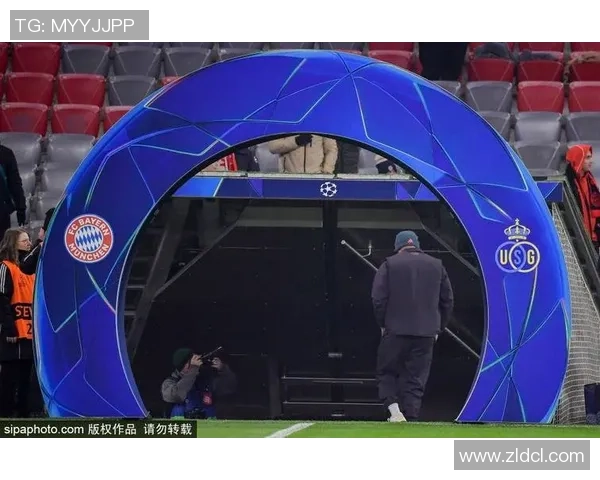 英超激战：拜仁险胜多特蒙德帽子戏法点燃全场激情